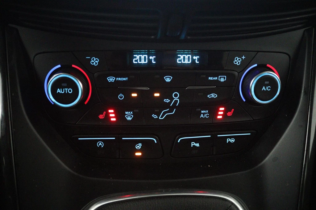 Ford Kuga – foto 15