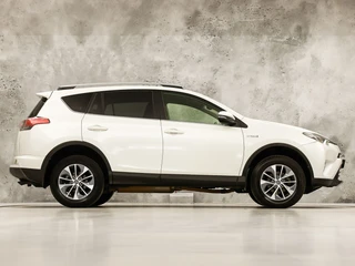 Toyota RAV4 – thumbnail 7