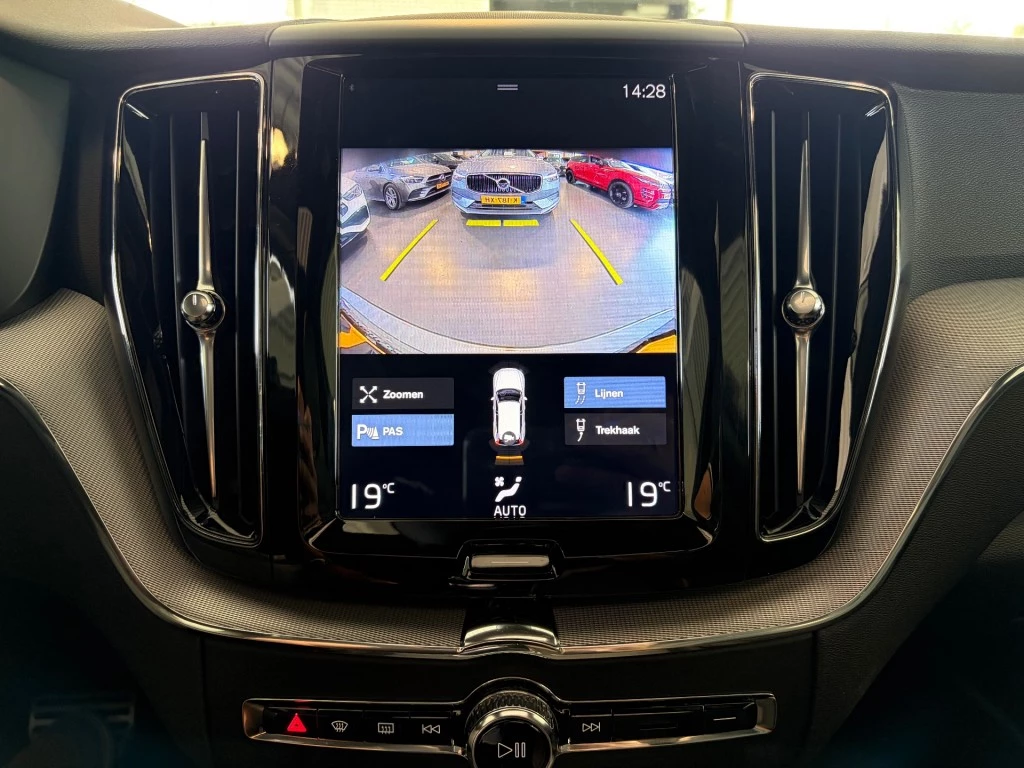 Volvo XC60 – foto 11