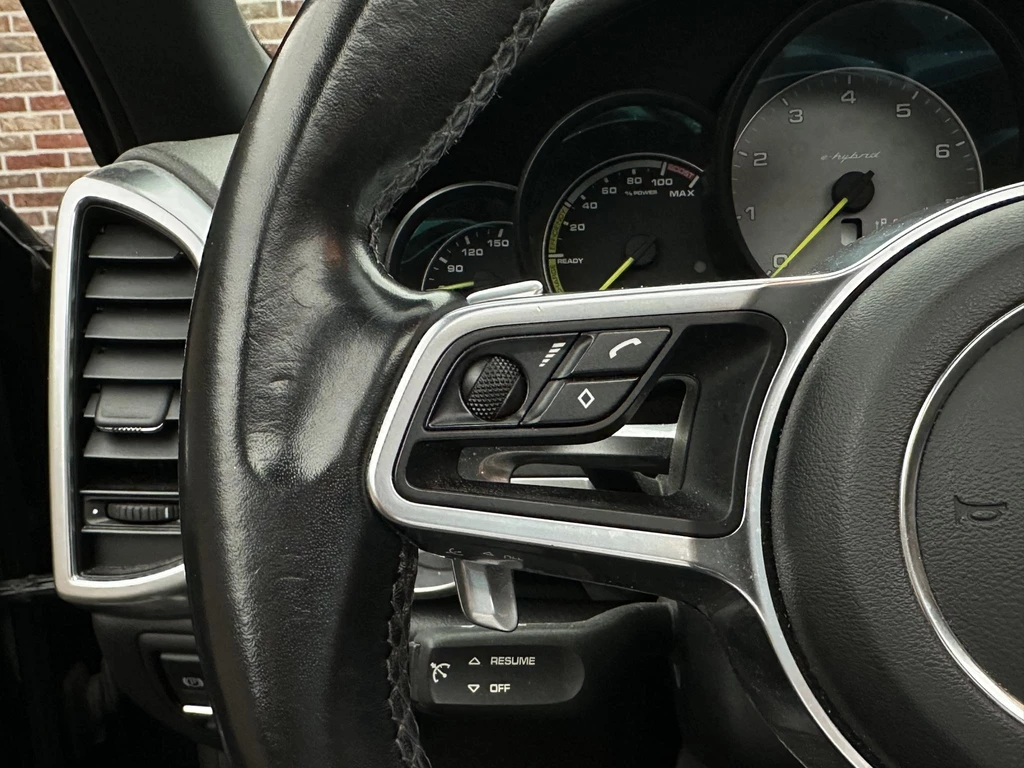 Porsche Cayenne – foto 29