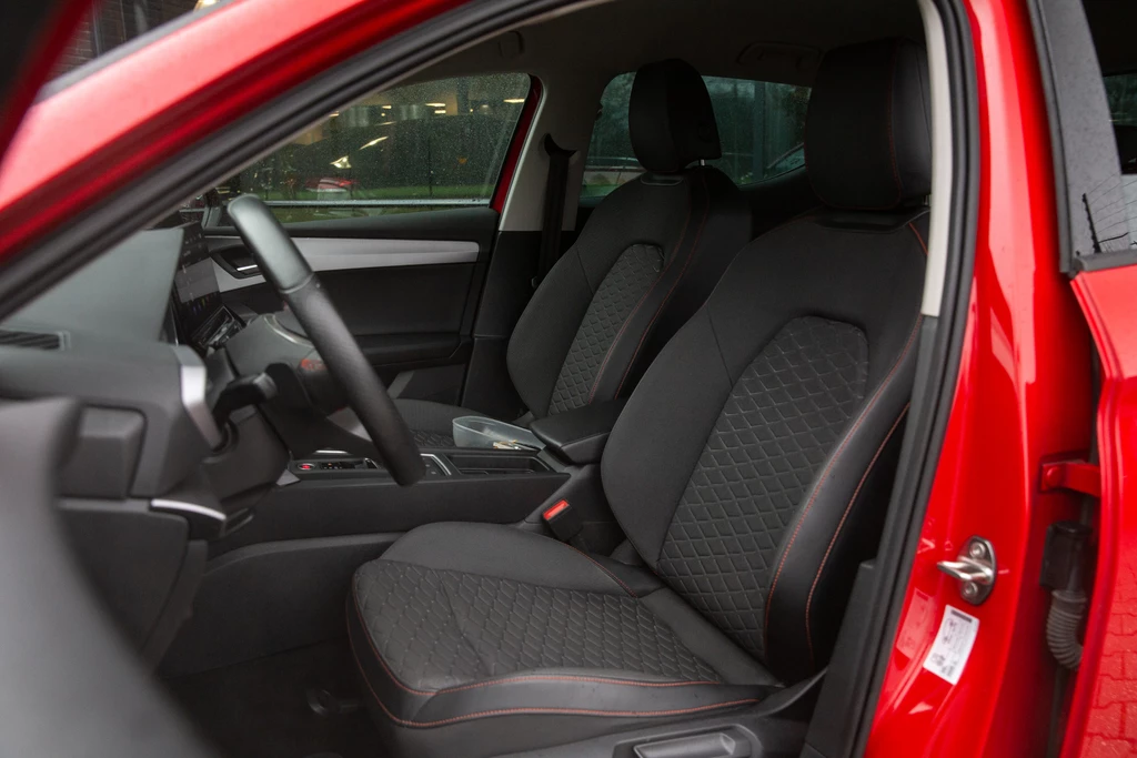 SEAT Leon – foto 4