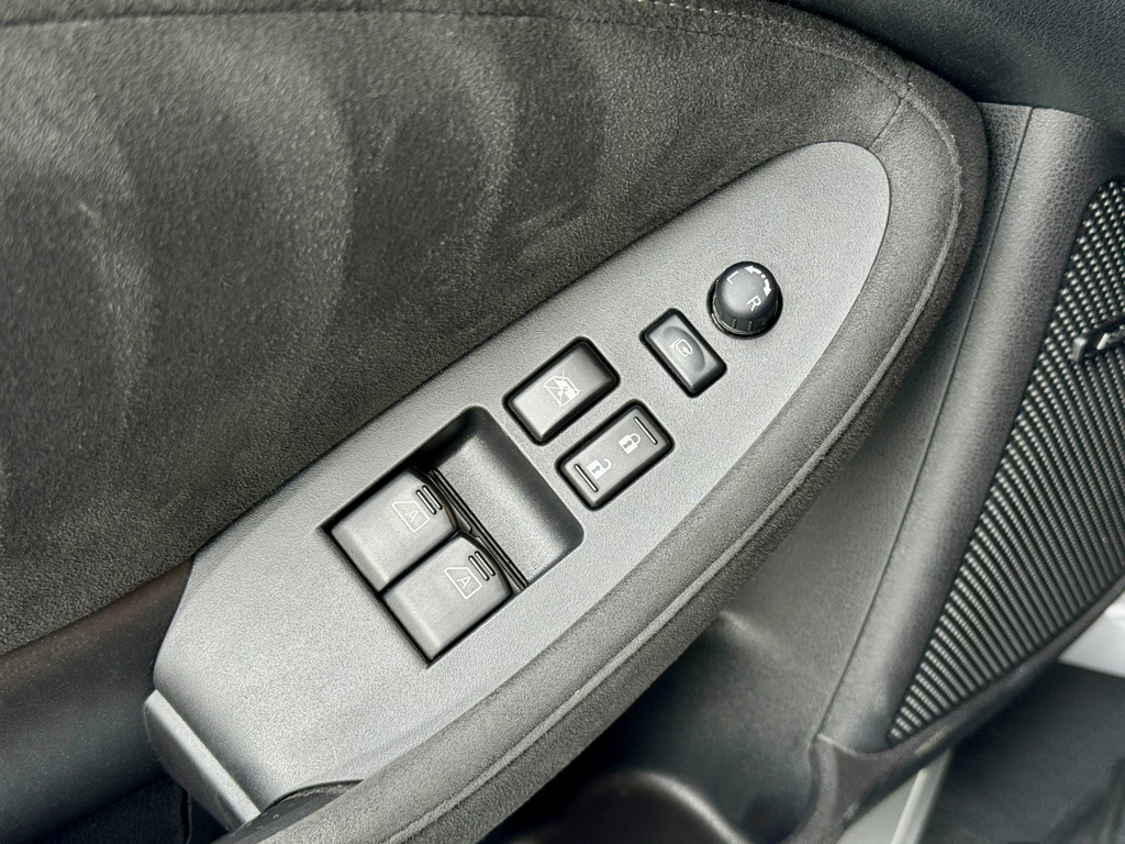 Nissan 370Z – foto 31