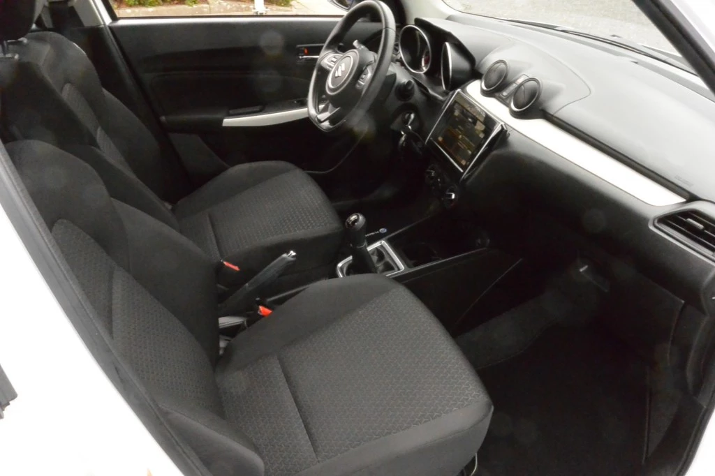 Suzuki Swift – foto 25