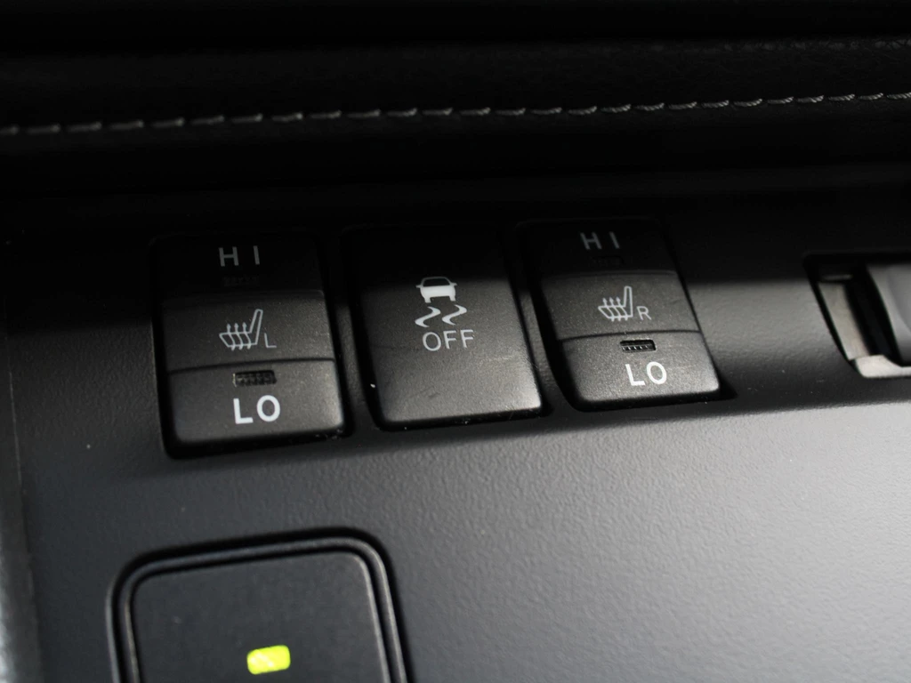 Toyota Auris – foto 24