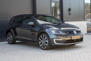 Volkswagen Golf – thumbnail 11
