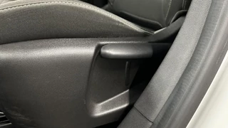 Renault Scénic – thumbnail 24
