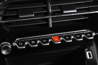 Peugeot 208 – thumbnail 22