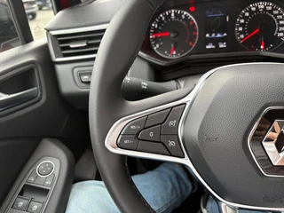 Renault Clio – thumbnail 15