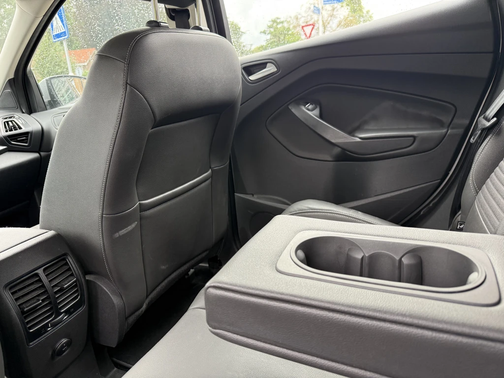 Ford Kuga – foto 28