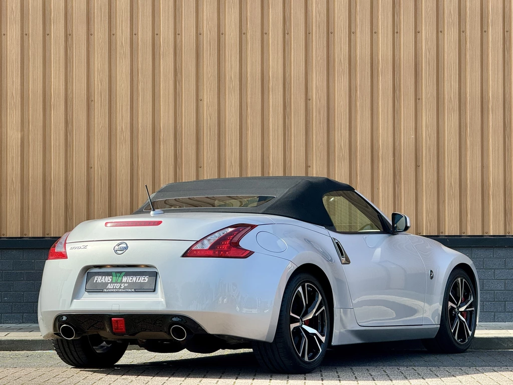 Nissan 370Z – foto 6