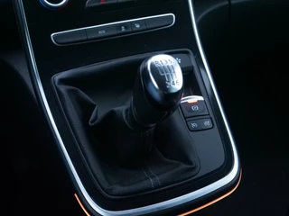 Renault Scénic – thumbnail 18