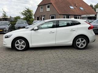 Volvo V40 – thumbnail 4