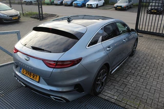 Kia ProCeed – thumbnail 5