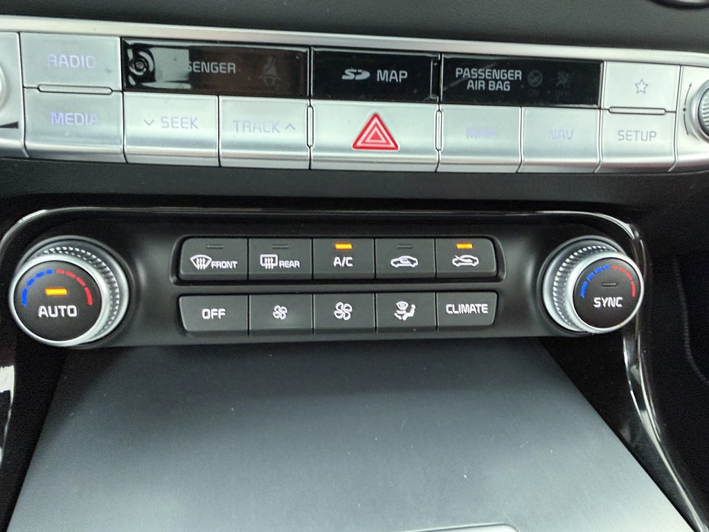 Kia Stinger – foto 31
