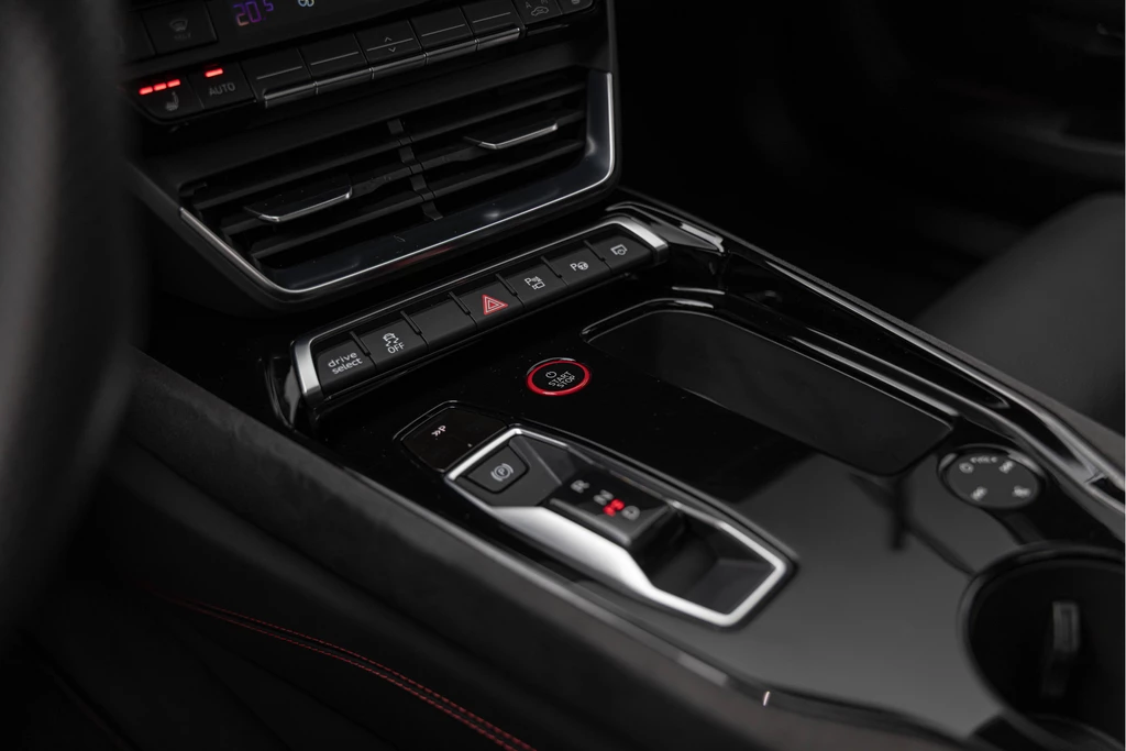 Audi e-tron GT – foto 11