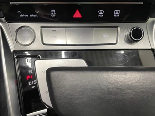 Audi e-tron – thumbnail 30