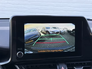 Toyota C-HR – thumbnail 23