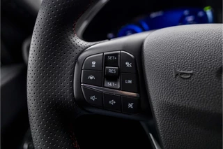Ford Kuga – thumbnail 30