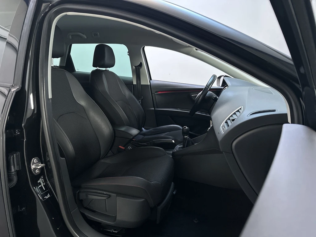 SEAT Leon – foto 9