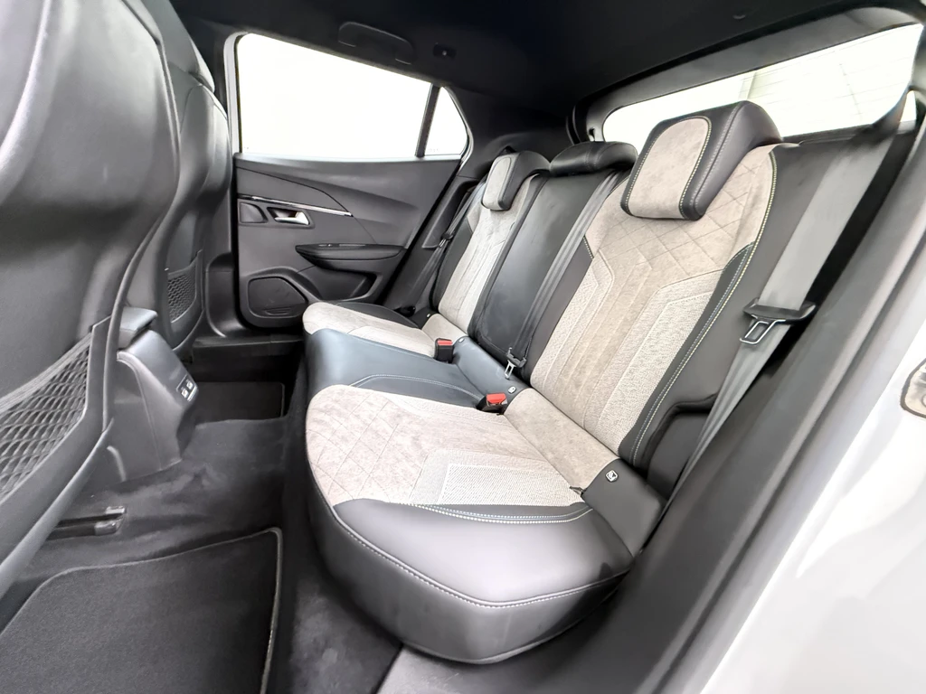Peugeot e-2008 – foto 45