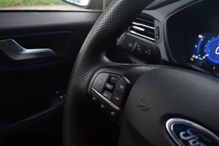 Ford Kuga – thumbnail 24