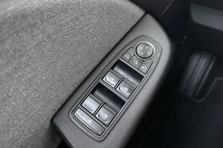 Renault Clio – thumbnail 16