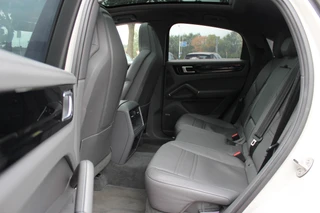 Porsche Cayenne – thumbnail 14