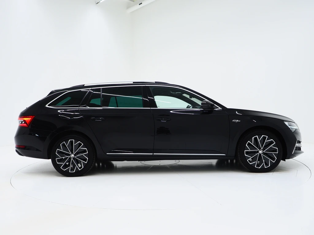 Škoda Superb – foto 6