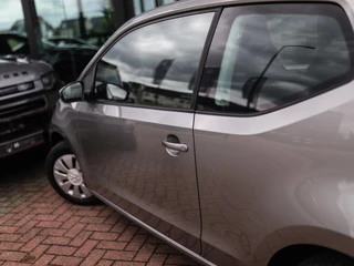 Volkswagen up! – thumbnail 22
