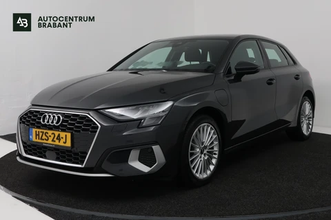 Audi A3 Sportback 40 TFSI e Edition (TREKHAAK, STOELVERWARMING, CAMERA, DIGITALE COCKPIT)