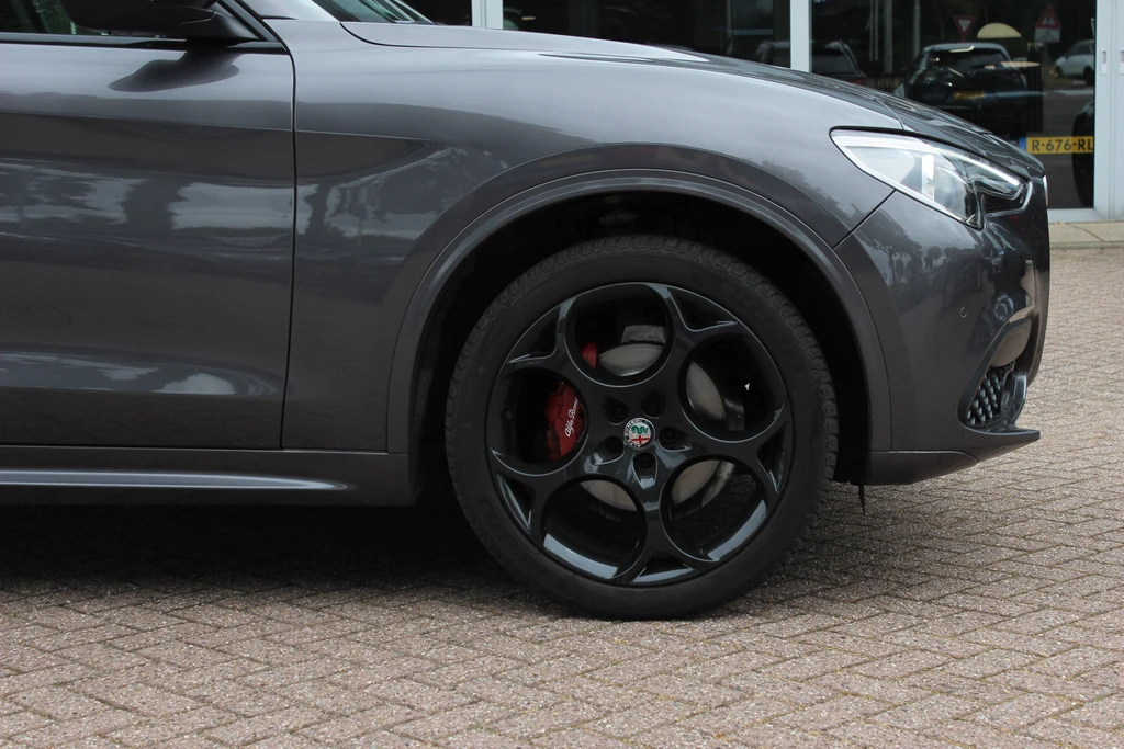 Alfa Romeo Stelvio – foto 15