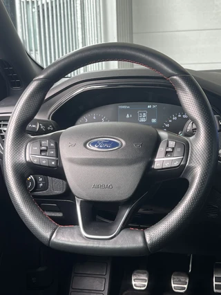 Ford Focus – thumbnail 12