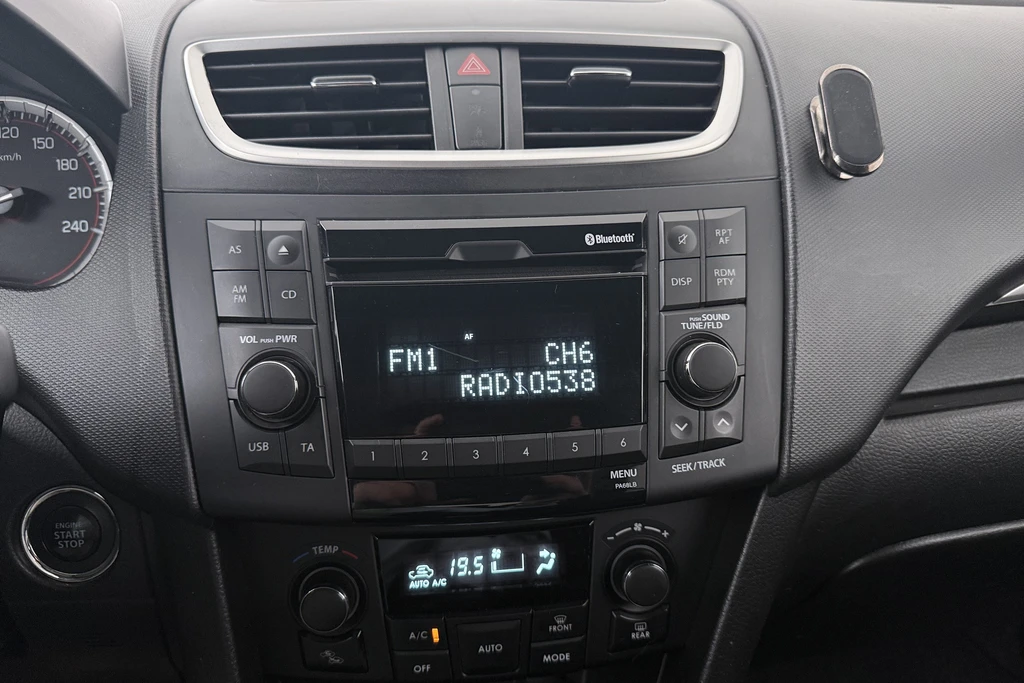 Suzuki Swift – foto 19