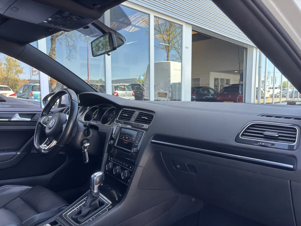 Volkswagen Golf – foto 31