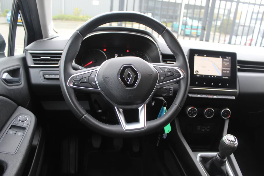 Renault Clio – foto 12