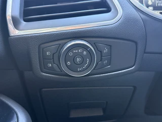Ford S-Max – thumbnail 19