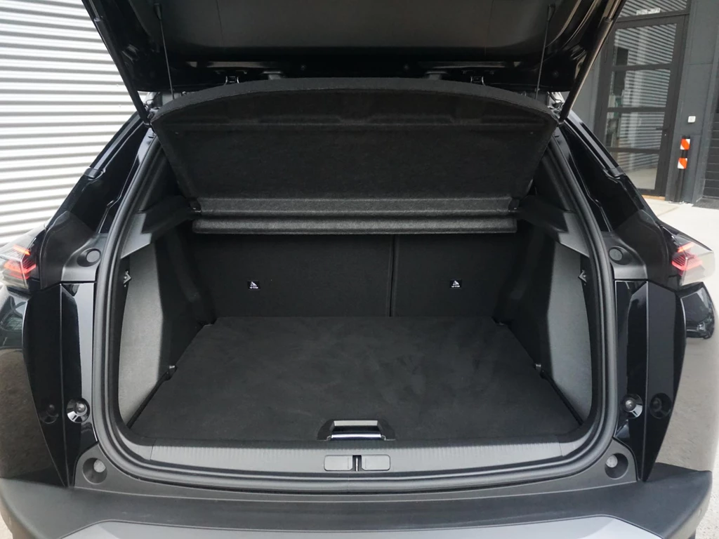 Peugeot e-2008 – foto 39