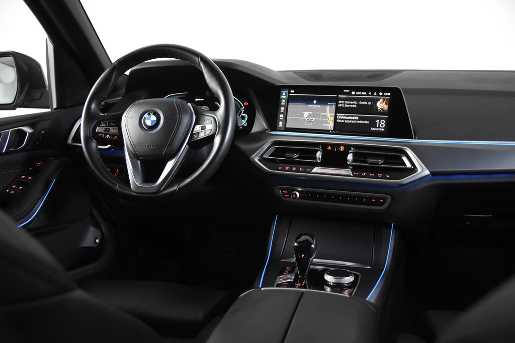 BMW X5 – foto 32