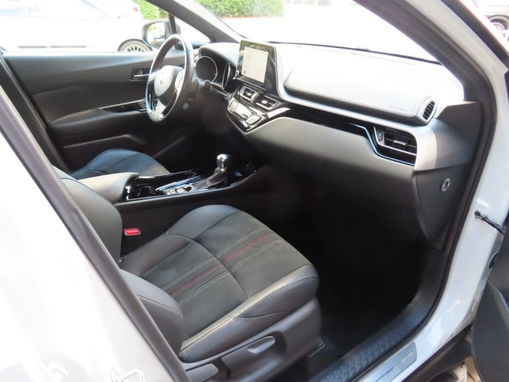 Toyota C-HR – foto 36