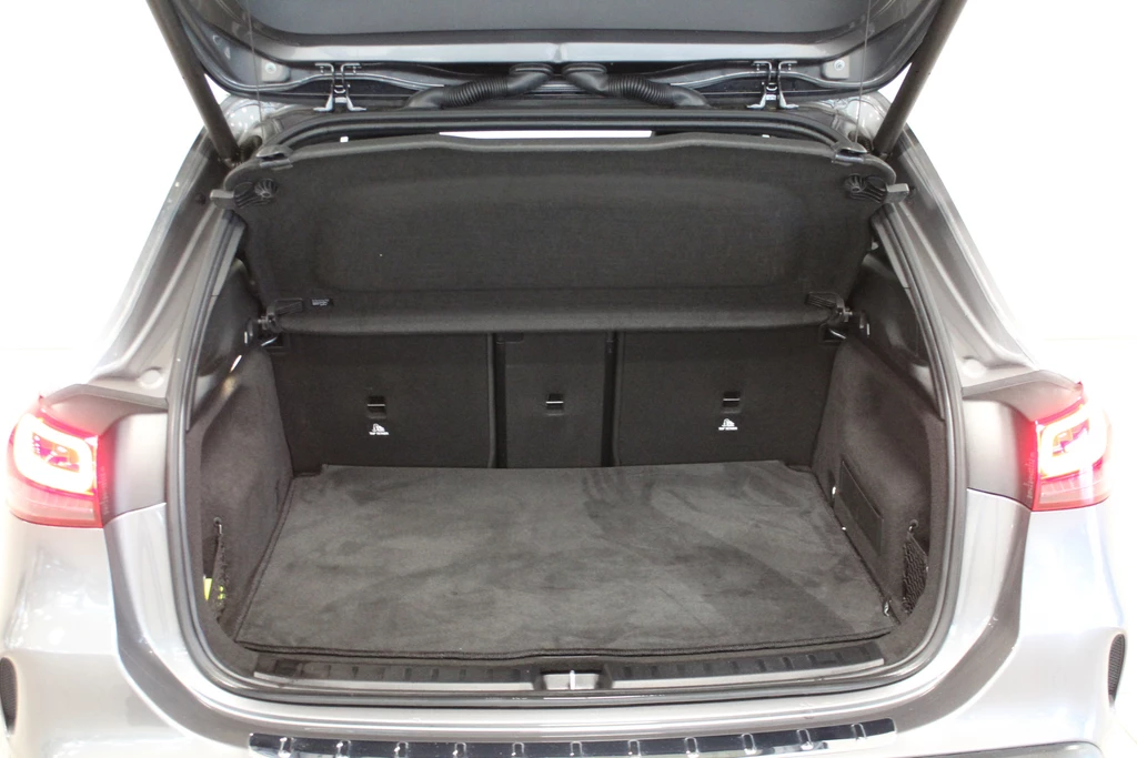 Mercedes-Benz EQA – foto 27
