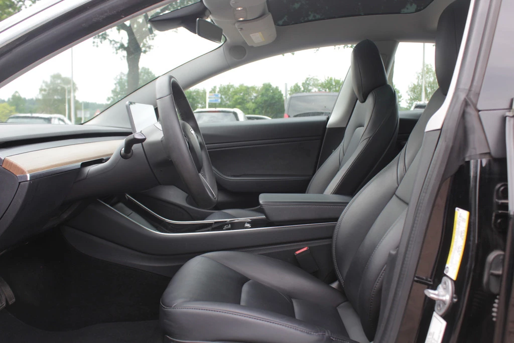 Tesla Model 3 – foto 7