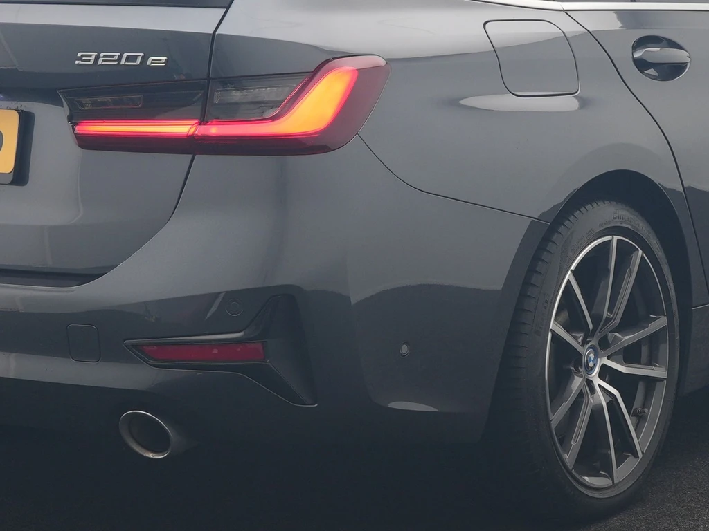 BMW 3 Serie – foto 19
