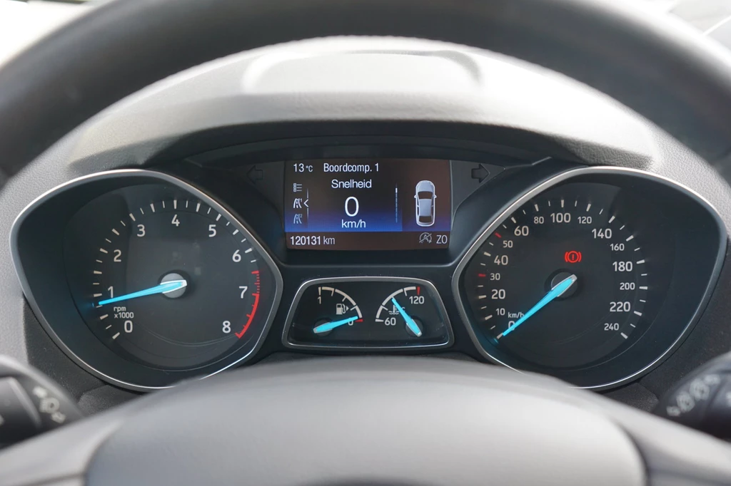 Ford Kuga – foto 24