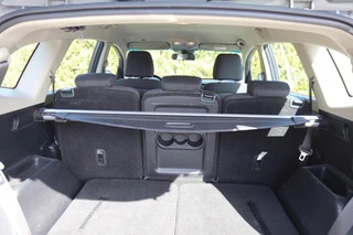 Kia Carens – thumbnail 62