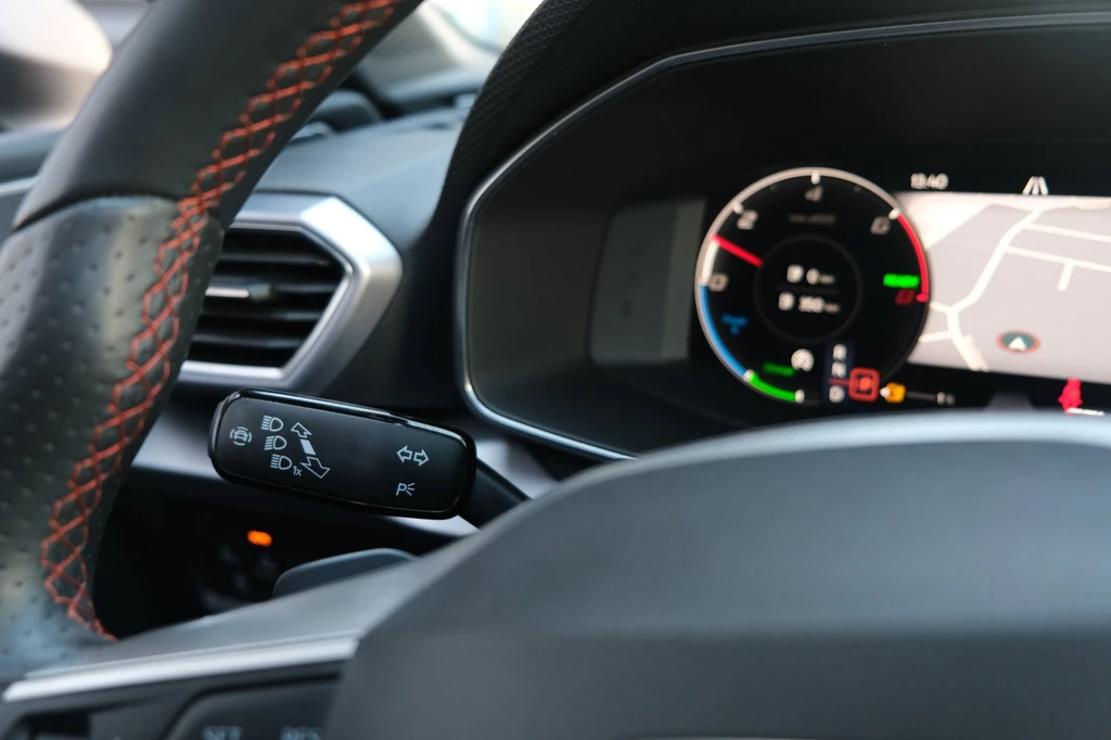 SEAT Leon – foto 16