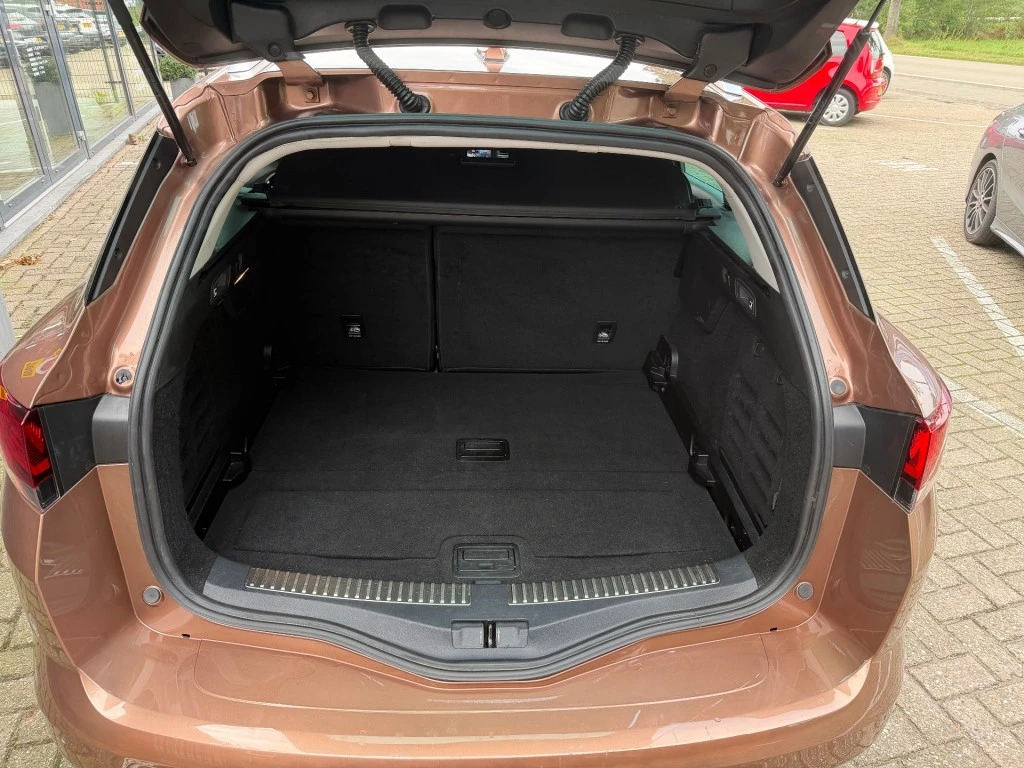 Renault Mégane – foto 13