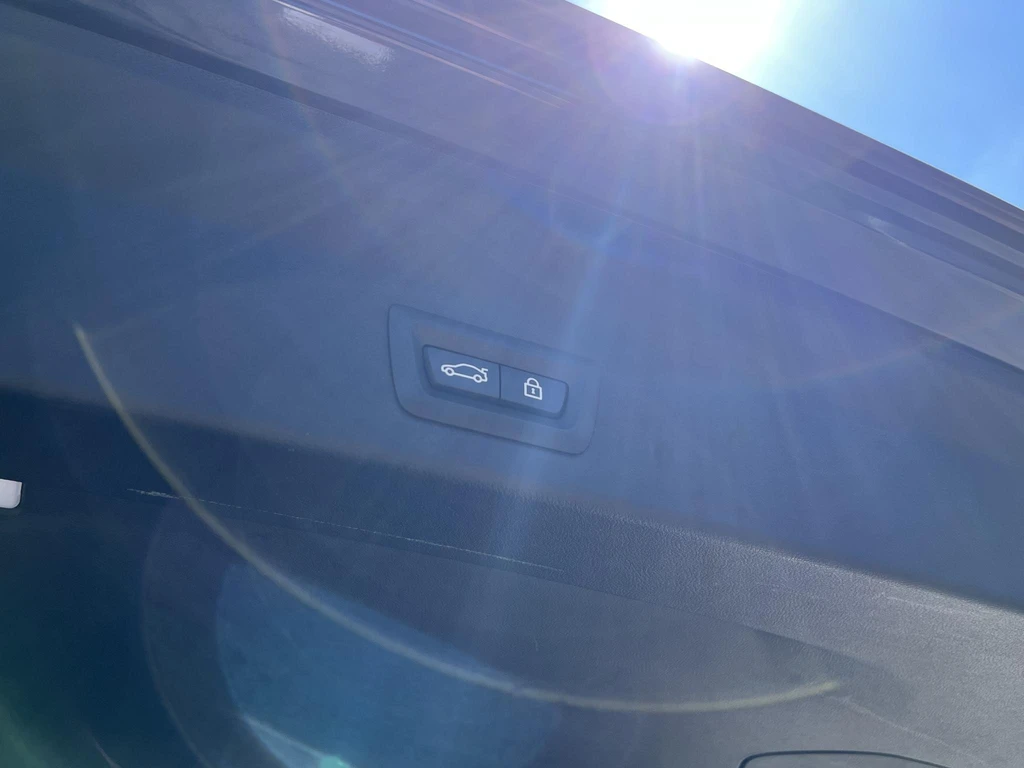 BMW iX3 – foto 12