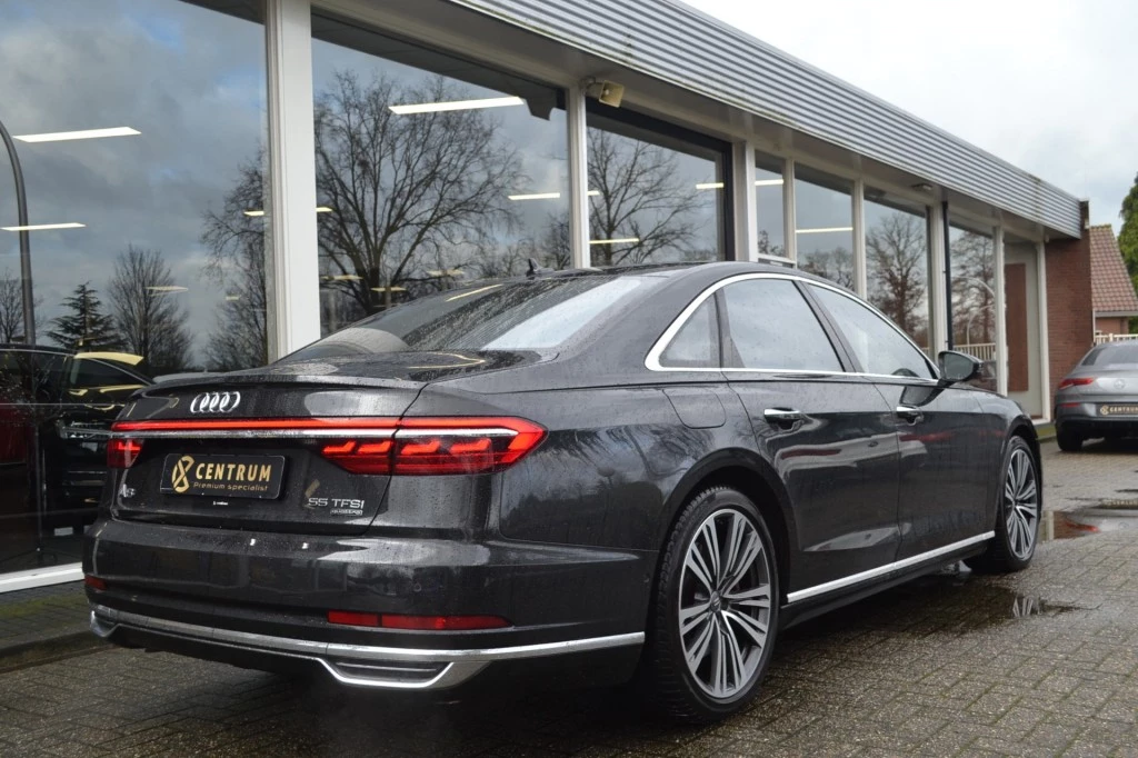 Audi A8 – foto 3