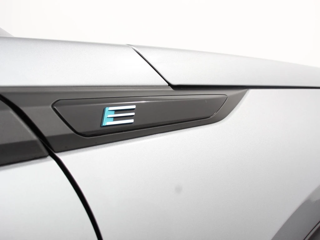 Peugeot e-2008 – foto 10