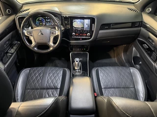 Mitsubishi Outlander – thumbnail 7